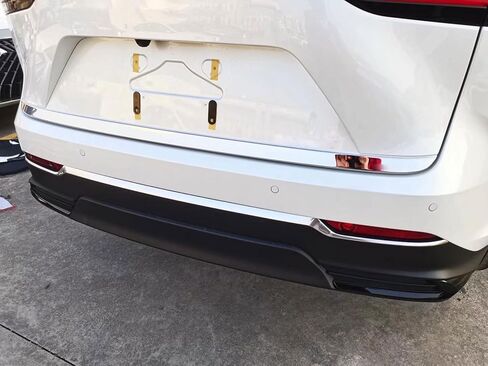 Rear Bumper Trim Compatible with Lexus NX 250/350/350h/450h+ 2025 2024 2023 2022 Rear Grill Bumper Protector Cover Car Accessories Stainless Steel 1PCS in Kuwait
