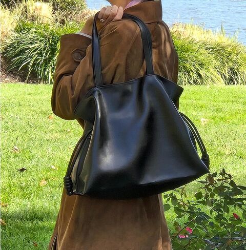 حقيبة يد جلدية برباط، حقيبة كتف من الجلد الطبيعي باللون الأسود مع قفل مغناطيسي، حقيبة يد أنيقة للسفر in Kuwait