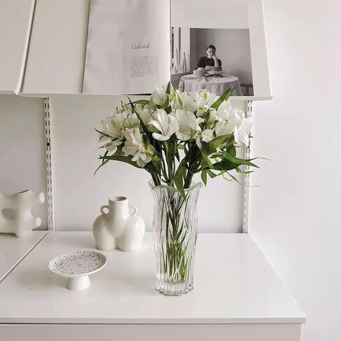 Clear Crystal Vase, Thickened Glass Vase for Table Centerpiece, Living Room, Wedding, Holiday Party, 9.1 Inches Tall in Saudi Arabia