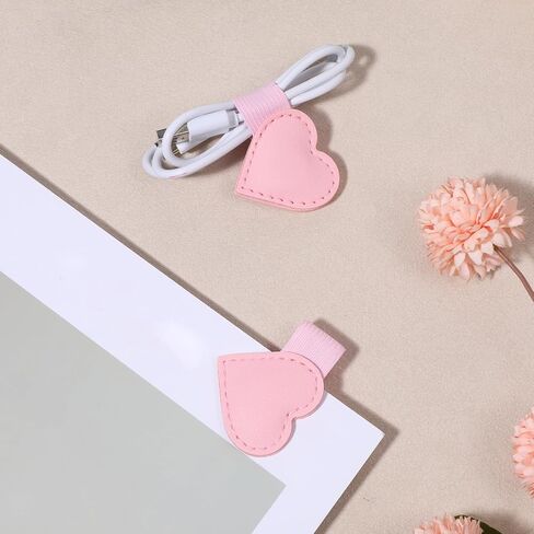 قطعتان من الإشارات المرجعية الجلدية المغناطيسية مع مشبك قلم حامل قلم مغناطيسي على شكل قلب هدية لطيفة لمحبي الكتب وقراء الكتب وإكسسوارات الكتب للنساء والفتيات ودفاتر الملاحظات والمجلات والتقويمات القياسية (وردي) in Kuwait