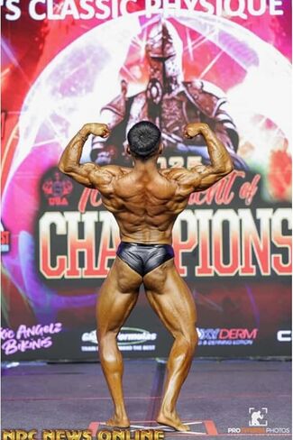 NPC وIFBB معتمد من الساتان سباندكس أسود كلاسيكي للياقة البدنية | منافسات كمال الاجسام جذوع للرجال in Saudi Arabia