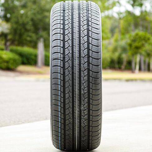 RoadHunter Truck/SUV Touring Radial Tire-235/55R20 235/55/20 235/55-20 105V Load Range XL 4-Ply BSW Black Side Wall UTQG 560AA in Kuwait