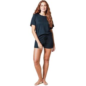 طقم تي شيرت وشورت قصير من سوفتيز دريم للنساء - طقم بيجامة فائقة النعومة مع خصر برباط in Kuwait