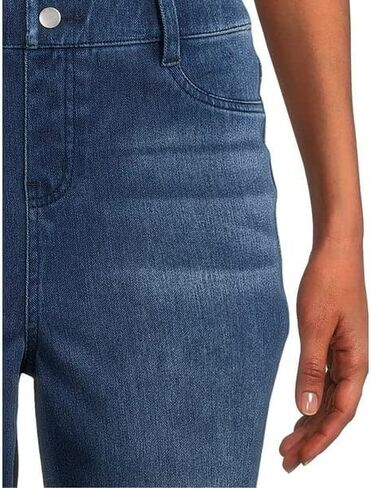 Time and Tru Women's High Rise Stretch Fitted Jegging, 8-10 in Kuwait