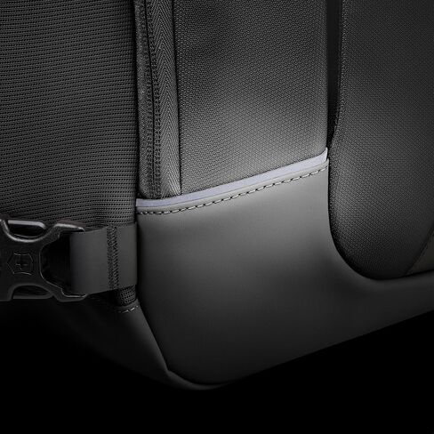 Victorinox Altmont Modern City Daypack Black in Saudi Arabia