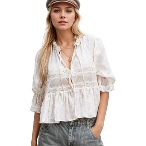 بلوزات نسائية ذات كشكش أمامي ومكشكشة من الدانتيل Y2k بلوزات فلاحية شفافة بأكمام قصيرة قميص قصير من الدانتيل للخروج اللطيف in Kuwait