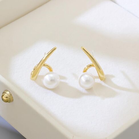 أقراط ذهبية للنساء، أقراط لؤلؤ عصرية مطلية بالذهب عيار 18 قيراط، أقراط متدلية نسائية لا تسبب الحساسية، بسيطة وصغيرة in Kuwait