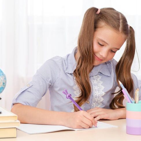 Zoyiancy 12 قطعة قلم كتابة بالحبر الأسود الكرتوني، قلم كرة دوارة على شكل أرنب، أقلام جل أرنب لطيفة، حبر أسود بنقطة كروية 0.5 مم للمكتب والمدرسة والمنزل (4 ألوان) in Kuwait