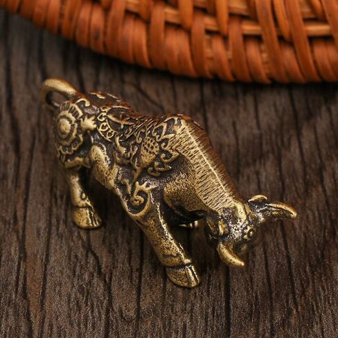Brass Bull Figurine Craft Abstract Animal Sculpture Chinese Style Retro Mini Statue Desktop Ornament in Saudi Arabia