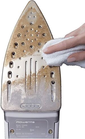 طقم تنظيف قاعدة الحديد الساخن من روينتا ZD100 (أنبوب من المنظف وقماش التلميع وقطعة قماش التنظيف) in Kuwait