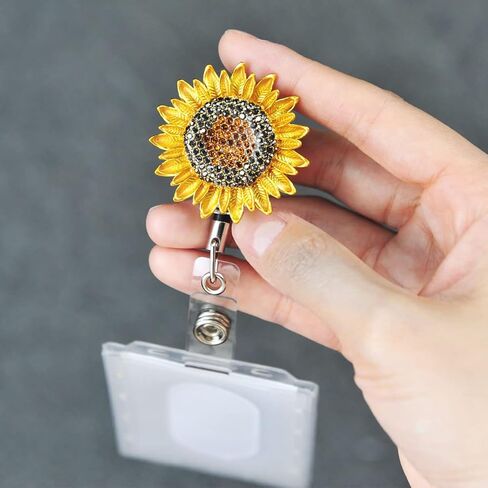 حامل شارة ذهبي بلينغ عباد الشمس قابل للسحب مع مشبك حزام، ومشبك بكرة شارة الهوية على حاملات البطاقات in Kuwait