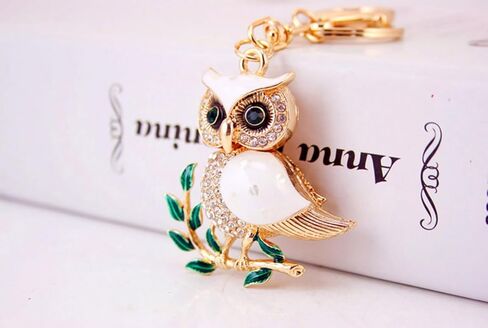One Pack Leaves Owl Animal Birds Rhinestone Car Keychain Ring Chain Gift Bag Clip Holder for Colleagues in Saudi Arabia