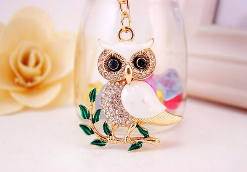 One Pack Leaves Owl Animal Birds Rhinestone Car Keychain Ring Chain Gift Bag Clip Holder for Colleagues in Saudi Arabia