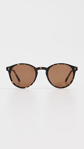 نظارة شمسية كومو للنساء من Illesteva in Kuwait