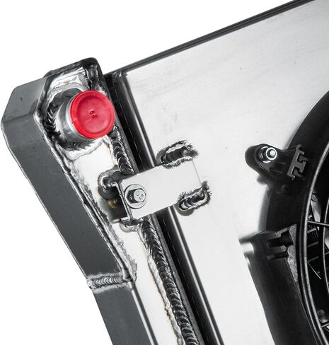 Automotive Replacement Engine Radiators 4 Row Radiator + Shroud Fan For Chevy Caprice Buick Roadmaster 5.0L 5.7L V8 AT 1991 1992 1993 Aluminum Radiator Fan in Kuwait