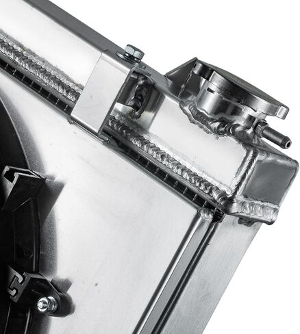 Automotive Replacement Engine Radiators 3 Row Radiator Shroud Fan For Dodge Dakota Mitsubishi Raider 4.7L V8 2005-2010 Aluminum Radiator Fan in Kuwait