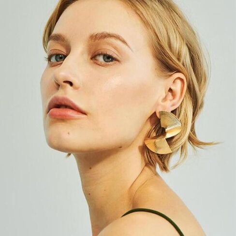 Bmadge Gold Geometric Earrings Exaggerated Statement Earrings Punk Stylish Sectored Twisted Earring Jewelry for Women and Girls (Sectored) in Kuwait