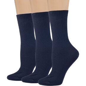 جوارب نسائية من القطن الممشط والمضلع الناعم باللون الأسود والأبيض والأزرق الداكن من 3 قطع من COTTON DAY in Kuwait