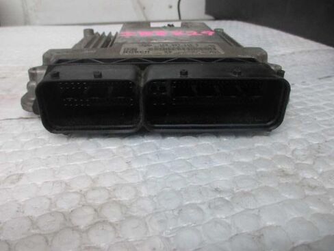 Engine ECM Control Module 2.0L Fits 08-11 Golf GTI 1K0 907 115 S 1K0907115S in Saudi Arabia