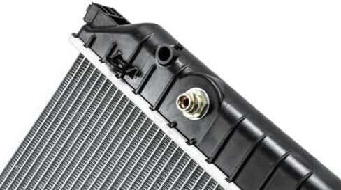 Aluminum Radiator for 2004-2012 Chevy Colorado GMC Canyon Isuzu I280 I290 I350 I370 2.8L 2.9L 3.5L 3.7L 2005 2006 2007 2008 2009 2010 2011 04 05 06 07 08 09 10 11 12 in Kuwait