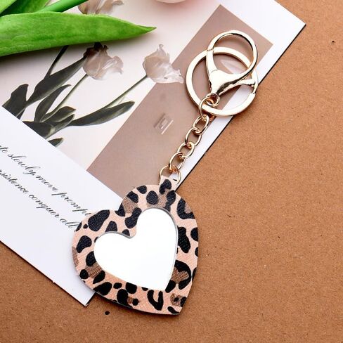 ليوبارد طباعة سلسلة المفاتيح الملحقات لحقيبة اليد سحر مرآة ماكياج سلسلة المفاتيح للفتيات القلب الجلود سلسلة المفاتيح in Kuwait