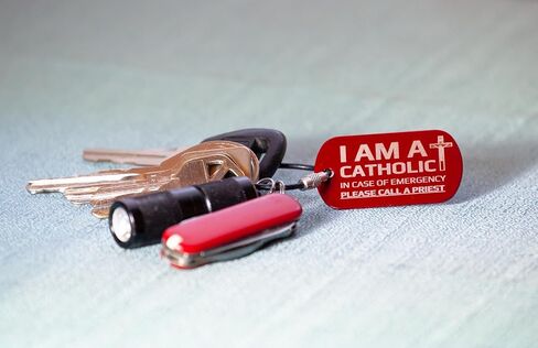 SercelPress I am a Catholic, Laser Engraved Red Metal Keychain, In Case of Emergency Call a Priest, Catholic Gift in Saudi Arabia