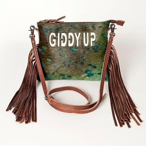 حقيبة كروس غربية من الجلد الطبيعي من American Darling - محفظة من جلد البقر "Giddy Up" مع هامش جلدي وحزام قابل للتعديل in Saudi Arabia