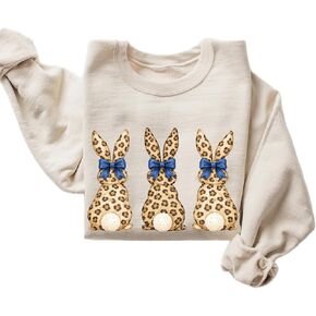 Leopard Print Bunny Trio Graphic Tee for Kids – Trendy Easter T-Shirt in Kuwait