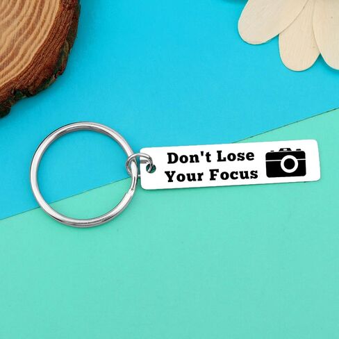 24Pcs Photographer Gift Keychain Inspirational Gifts for Photography Lover Coworker Friends Photo Club Gift Encouragement Graduation Christmas Birthday Gifts for Photography Photo Lovers Camera Lovers in Saudi Arabia
