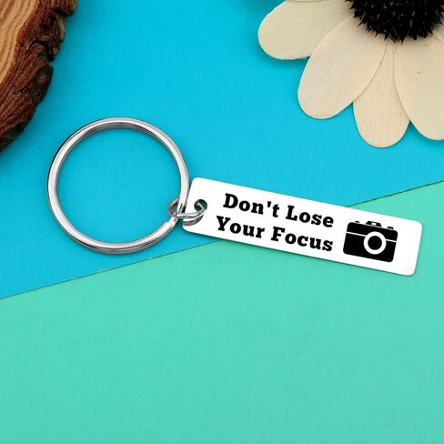 24Pcs Photographer Gift Keychain Inspirational Gifts for Photography Lover Coworker Friends Photo Club Gift Encouragement Graduation Christmas Birthday Gifts for Photography Photo Lovers Camera Lovers in Saudi Arabia