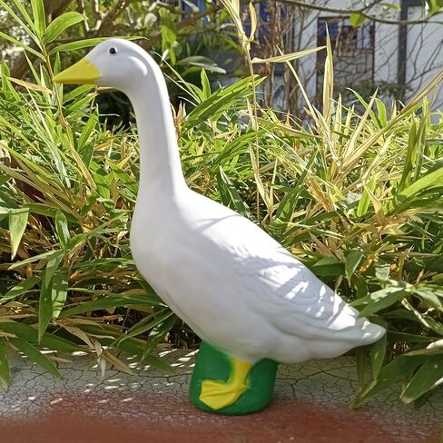 Asixxsix Goose Statue, Resin Goose Figurine Garden Goose Sculpture, Animal Statue, Duck Sculpture, Duck Garden Statues Art Decor Ornament for Yard Home Garden Patio in Saudi Arabia