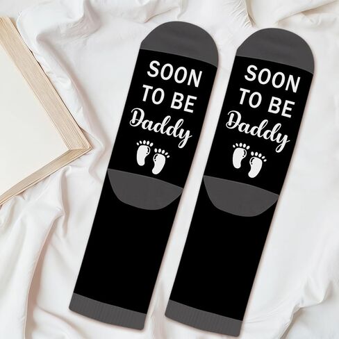 جوارب قريبًا لتكون بابا - فكرة هدية للأب الجديد للرجال، هدايا عيد ميلاد مضحكة لعيد الأب، جوارب مبتكرة له (أسود/رمادي) -01 in Kuwait