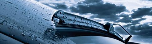 ICBEAMER 12 بوصة (304 مم) جودة OEM ممتازة لجميع المواسم على شكل حرف U أو J شفرة ممسحة الزجاج الأمامي للسيارات لاستبدال المعدات الأصلية، رؤية فائقة، مطاط متين، سهل التركيب in Kuwait