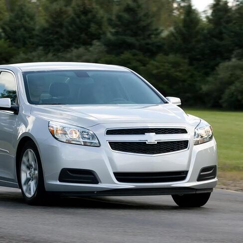 مجموعة المصابيح الأمامية متوافقة مع جهاز العرض Chevy Malibu 2013 2014 2015 2016 المحدود للسائق وجانب الركاب in Kuwait