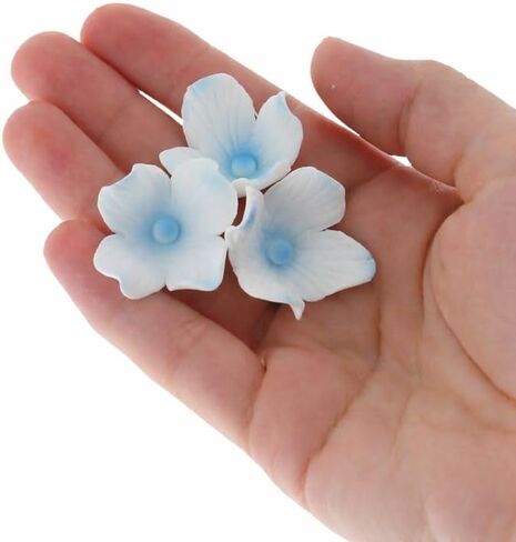 Global Sugar Art Hydrangea Blossom Sugar Cake Flowers White/Blue, Unwired, 36 Count by Chef Alan Tetreault in Kuwait