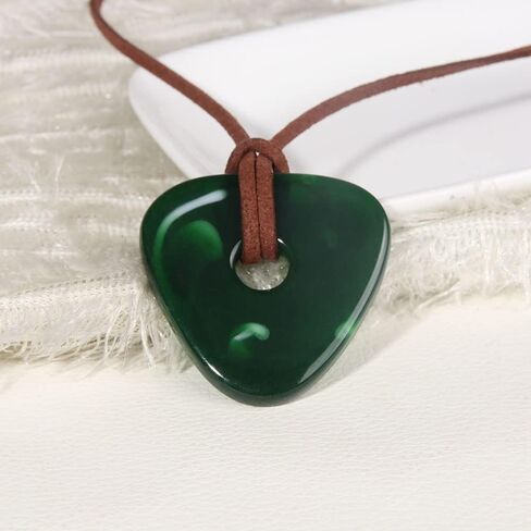 Seeing Stone Necklace Pendant (Seeing Stone) in Saudi Arabia