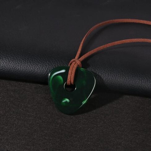 Seeing Stone Necklace Pendant (Seeing Stone) in Saudi Arabia