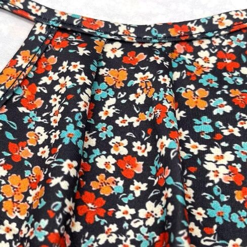 Plus-Size-Tank-Tops for Women Summer Sleeveless Keyhole Tshirts Dressy Casual Pleated Blouses in Saudi Arabia