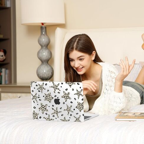 حافظة MOSISO متوافقة مع جهاز MacBook Air 13 بوصة M5 2026 M4 2025 M3 M2 2024-2022 A3449 A3240 A3113 A2681، غطاء صلب وغطاء لوحة مفاتيح وفيلم شاشة ونوع C لجهاز MacBook Air 13.6 بوصة، حافظة Leopard Starfish in Saudi Arabia