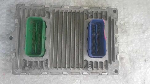 Engine ECM Control Module 2.4L Fits 16-17 PROMASTER City 68257650AA P68257650AA in Saudi Arabia