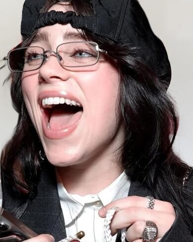 Fashion Glasses for Women Y2k 90s Small Rectangle Clear Lens Metal Gold Silver Black Fake Glasses in Kuwait