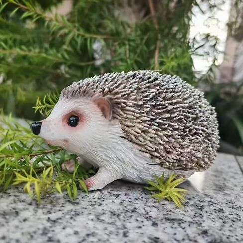 Lifelike Hedgehog Garden Statue, Adorable Detailed Figurine Made of Resin for Outdoor Garden Bed, Pathway, Patio Decor, Cute Indoor Shelf Desk Ornament, Charming Birthday Gift for Animal Lovers in Saudi Arabia
