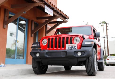 iJDMTOY لا يتطلب مثقابًا أماميًا للوحة الترخيص الأمامية، متوافق مع Jeep 2018-up Wrangler JL in Kuwait