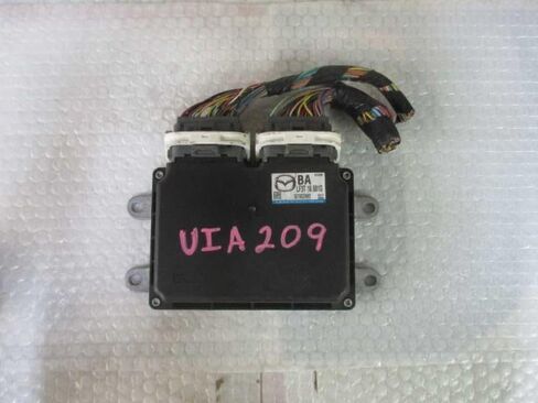 2010 10 متوافق مع وحدة التحكم في محرك مازدا 3 ECM LF3T18881G LF3T 18 881G in Saudi Arabia