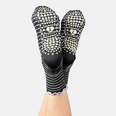 Striped Yoga Socks for Women – 3 Pairs Non Slip Grip Pilates Barre Crew Socks, Cute Ruffle Style in Saudi Arabia