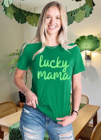 St Patrick's Day Shirts for Women Luck Mama Graphic Shirt Irish Shamrock Shirts Sant Paddy's Day Tee Tops in Saudi Arabia