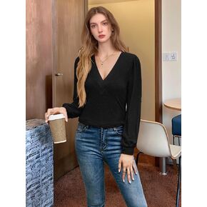 Women's V-Neck Long Sleeve Top, V-Neck Solid Color Women's T-Shirt, Deep V-Neck Long Sleeve T-Shirt, Casual T-Shirt in Kuwait