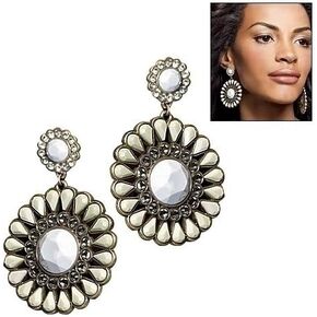White Glam Drama Earrings by Avon in Kuwait