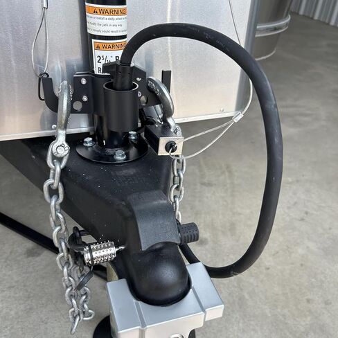 منظم وصلة المقطورة عالي التحمل، حامل سلسلة من الألومنيوم مع واقي قابس 7 اتجاهات، يناسب مقابس اللسان 2 بوصة و2-1/4 بوصة لملحقات سحب شاحنة التخييم RV in Kuwait