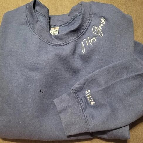 سويت شيرت مطرز حسب الطلب لوصيفة العروس، تاريخ مخصص على سترة الأكمام، العروس على خط العنق، هوديي مخصص لحفلات العازبة، هدية وصيفة العروس متعددة الألوان in Kuwait